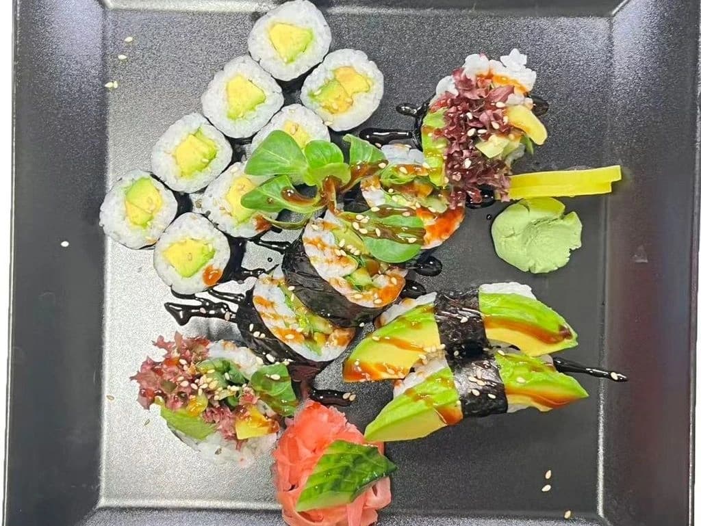 Vegan Sushi Set 15 pcs
