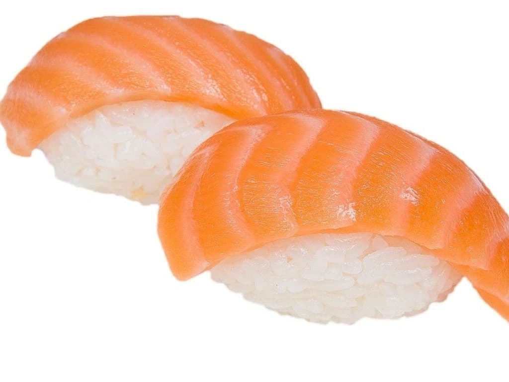 Sake Nigiri (salmon) 2 pcs